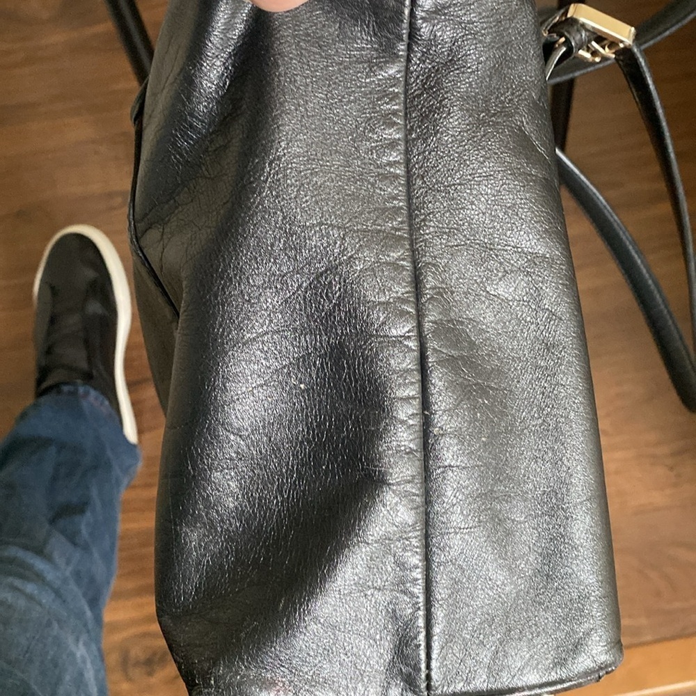Gucci Britt Leather Women's Shoulder Bag - Picture 12 of 13